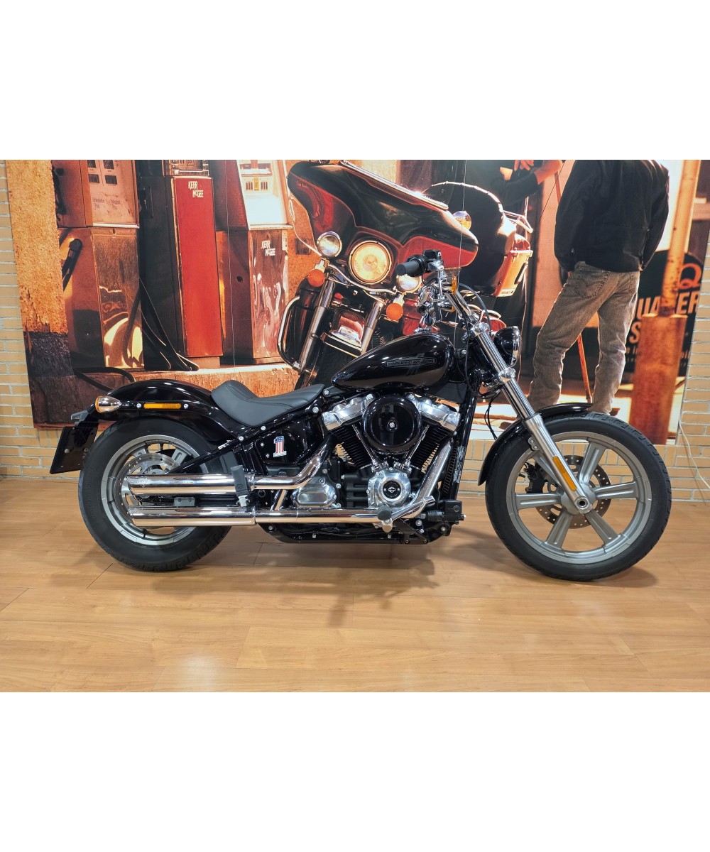 Harley-Davidson Softail Standard 2023 | 1.400 km