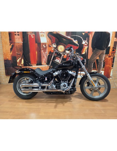 Harley-Davidson Softail Standard 2023 | 1.400 km