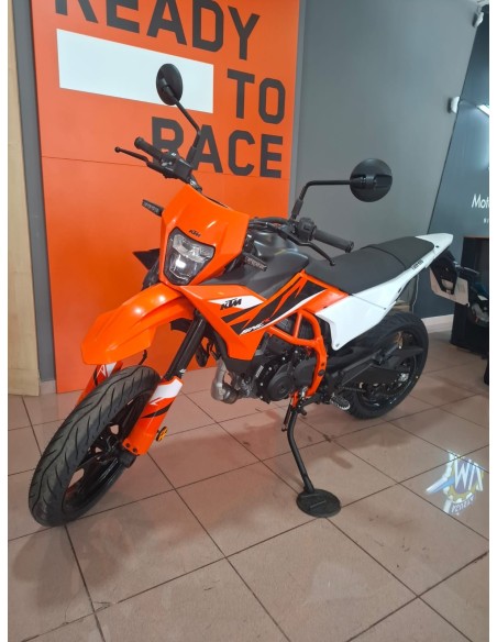 KTM SMC R 125 2026 | 0 km