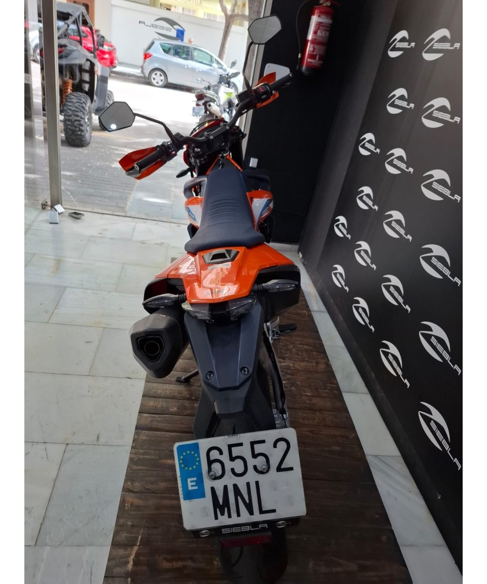 KTM 690 SMC R 2024 | 0 km