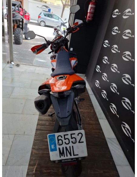 KTM 690 SMC R 2024 | 0 km