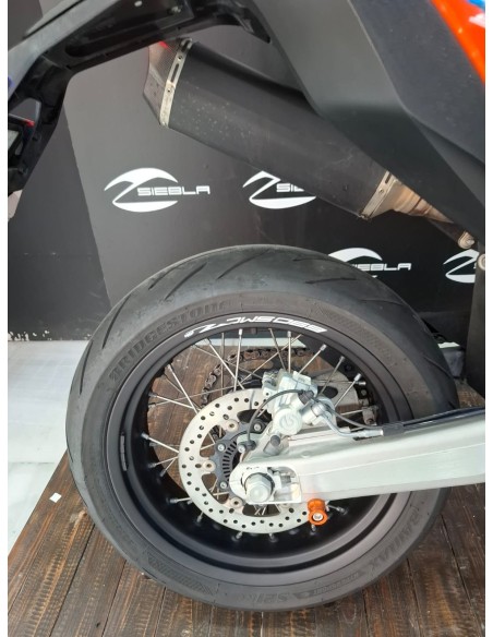 KTM 690 SMC R 2024 | 0 km