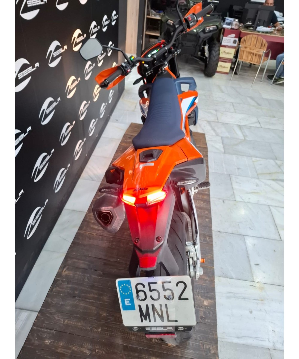 KTM 690 SMC R 2024 | 0 km