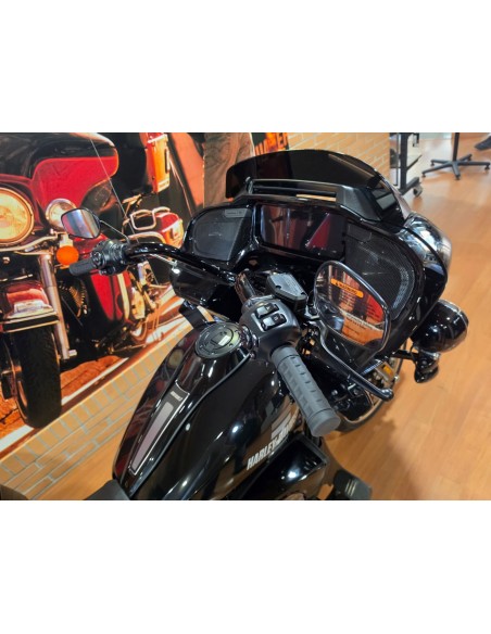 Harley‑Davidson Road Glide 3 2026 | 1 km