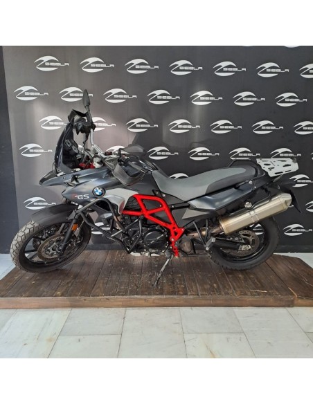 BMW F 750 GS en siebla
