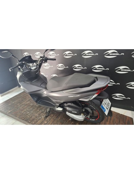 Honda PCX 125 2017 | 2.131 km
