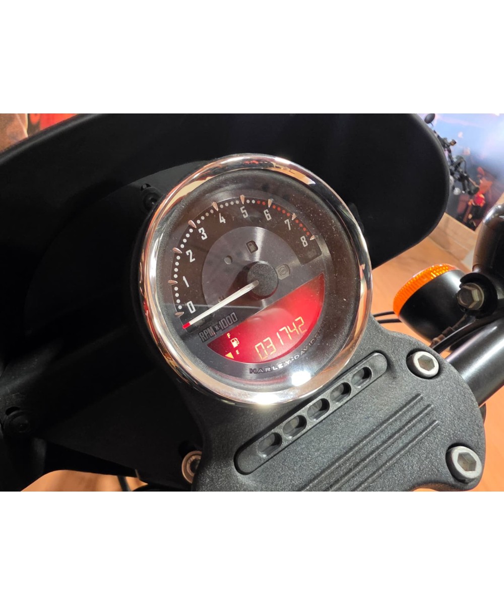 Harley-Davidson Sportster Iron 883 2015 | 32.700 km