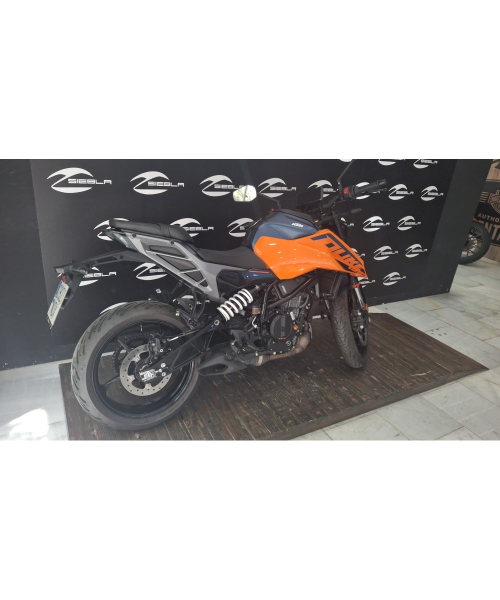 KTM 125 Duke 2025 | 2.507 km