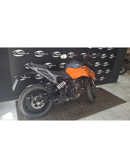 KTM 125 Duke 2025 | 2.507 km