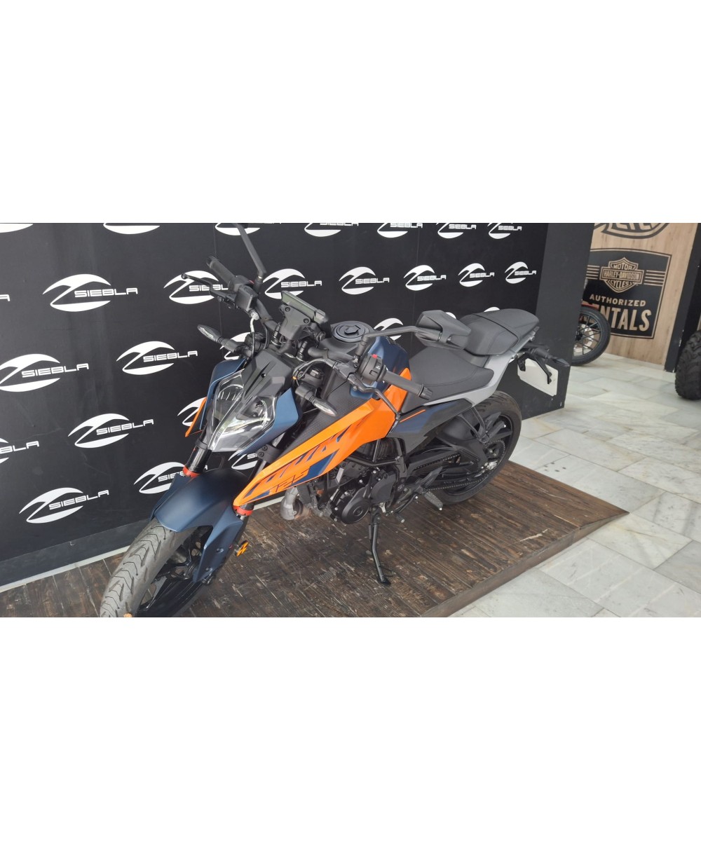 KTM 125 Duke 2025 | 2.507 km