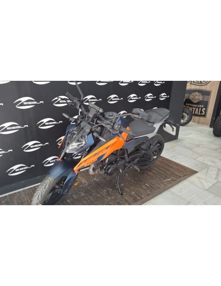 KTM 125 Duke 2025 | 2.507 km
