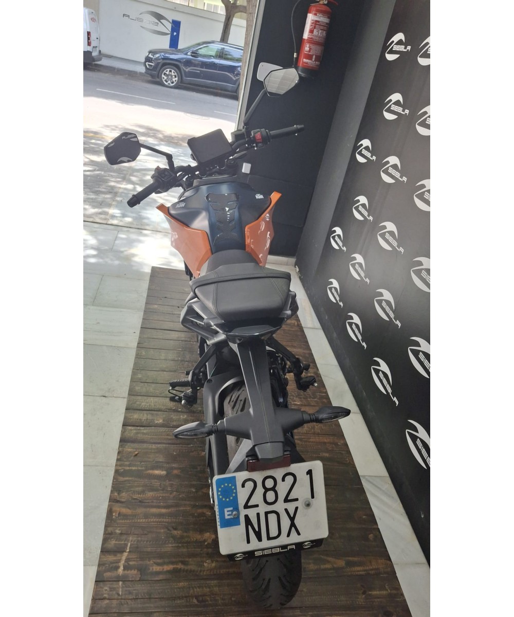 2025 KTM 125 Duke | 2,507 km