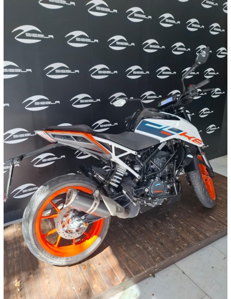 KTM 125 Duke 2023 | 11.739 km