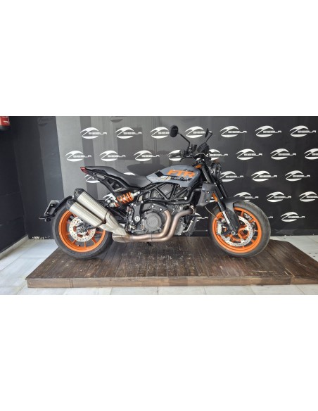 Indian FTR 1200 2025 | 4.300 km