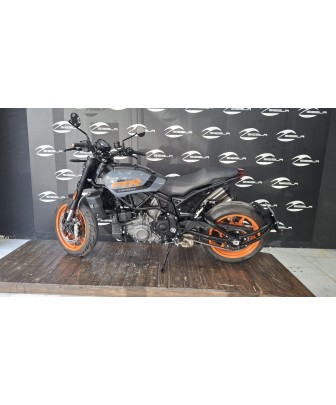 Indian FTR 1200 2025 | 4.300 km 2