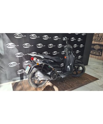 Peugeot Tweet 125 2021 | 1.242 km 2