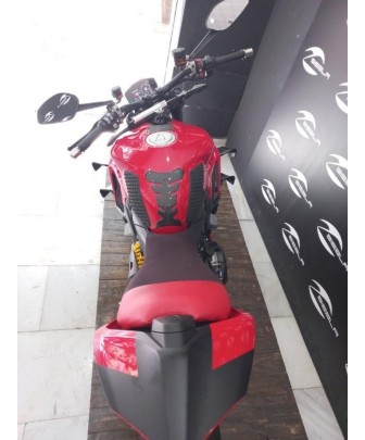 Ducati Streetfighter V2 2022 | 14.677 km | Pack Performance | 14.999€ 2