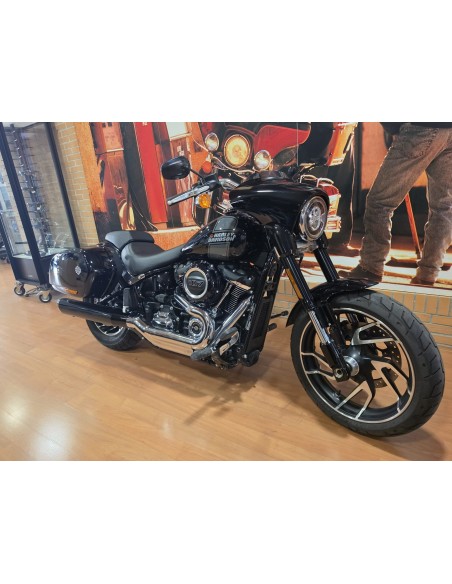 Used 2025 Harley-Davidson Sport Glide | 8,100 km