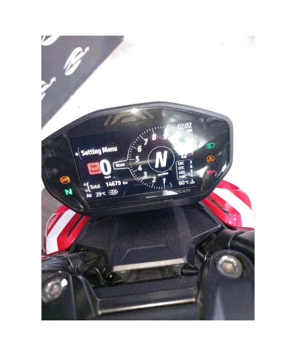 DUCATI Streetfighter V2 en Siebla