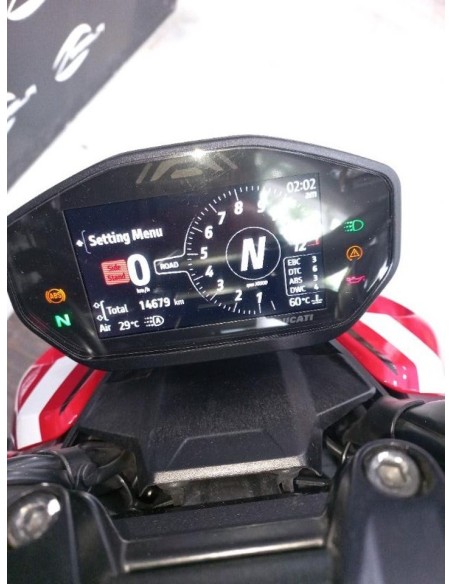 DUCATI Streetfighter V2 en Siebla