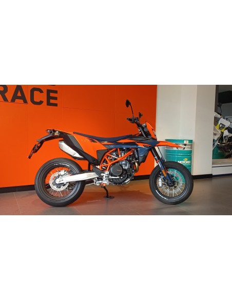 KTM 690 SMC R 2026 | 0 km