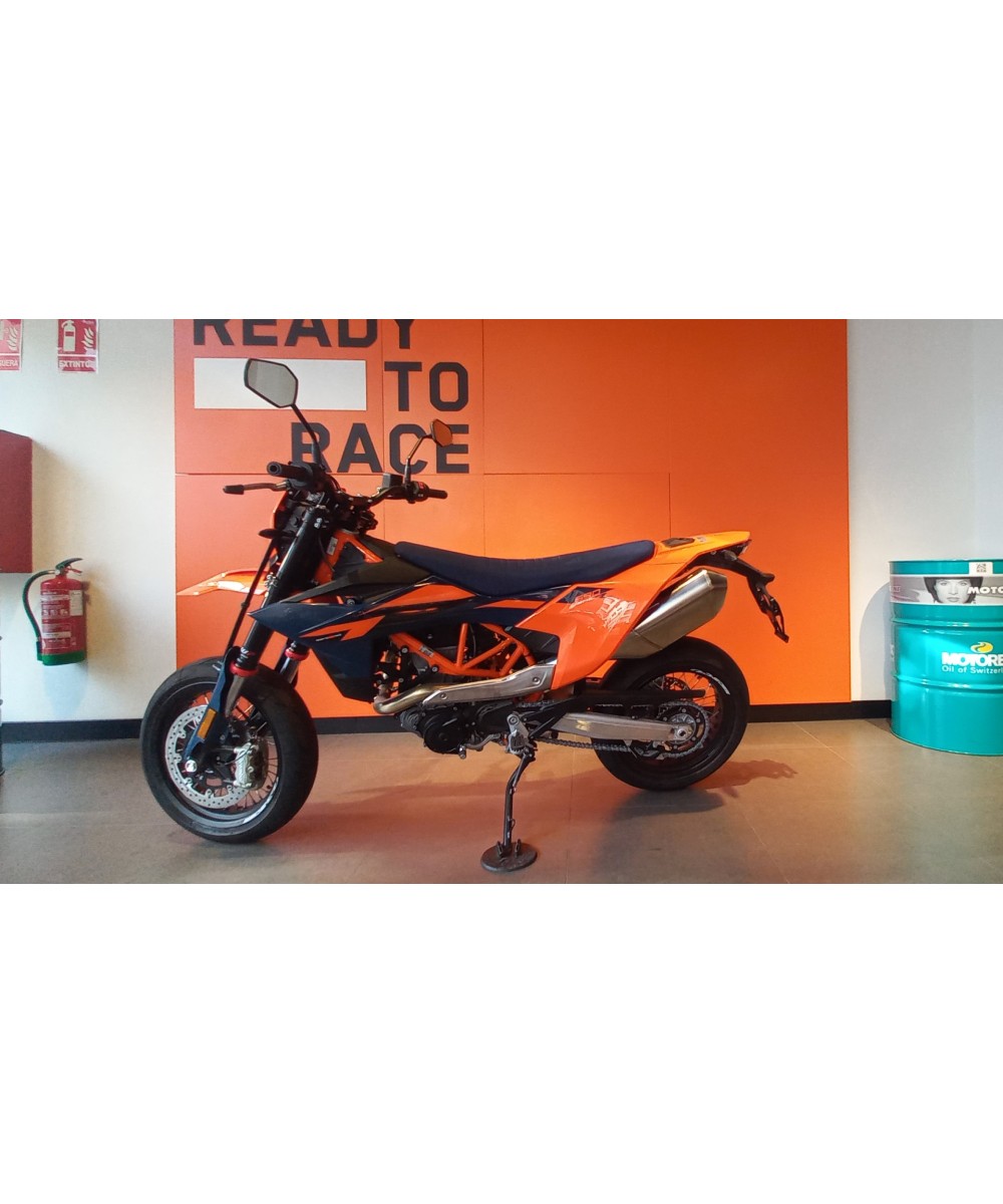 KTM 690 SMC R 2026 | 0 km
