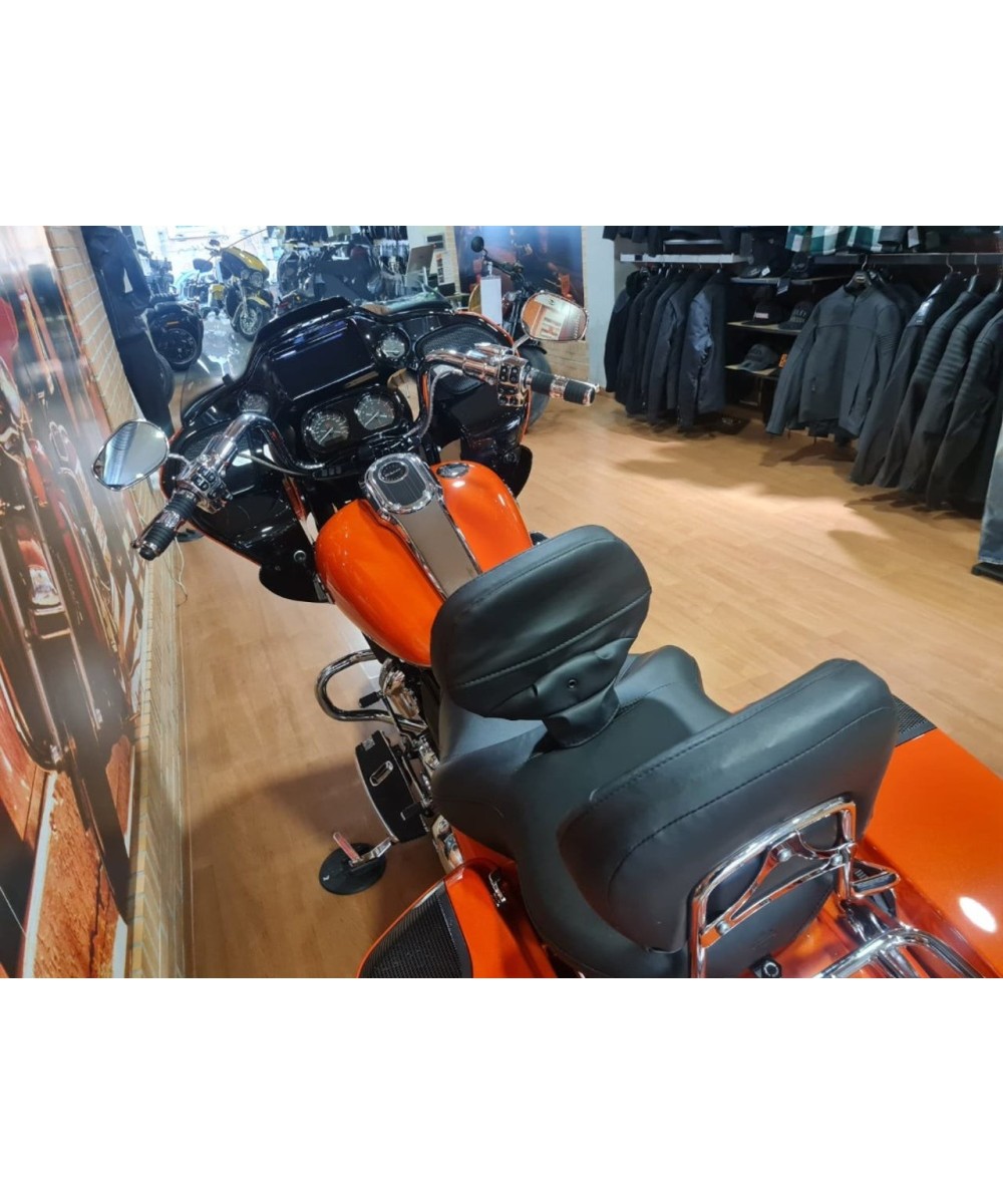 HARLEY DAVIDSON CVO Road Glide en Siebla