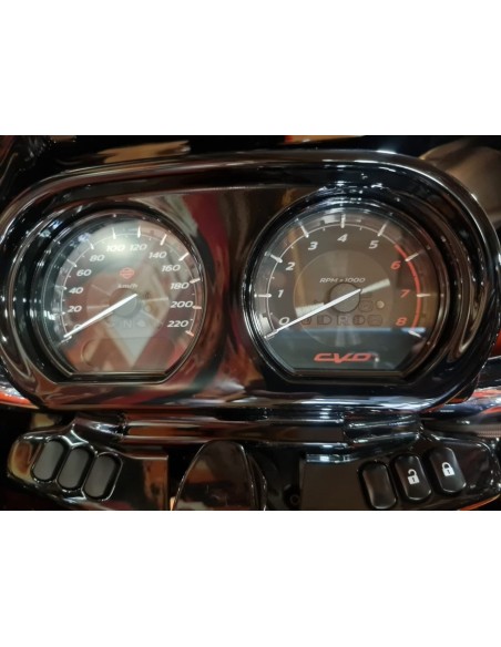 Harley‑Davidson CVO Road Glide 2022 | 2.500 km | Milwaukee‑Eight 117 | 34.990€
