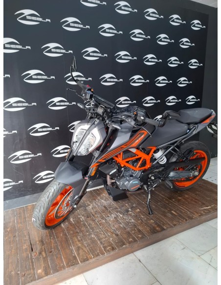 KTM 125 Duke 2023 | 4.302 km