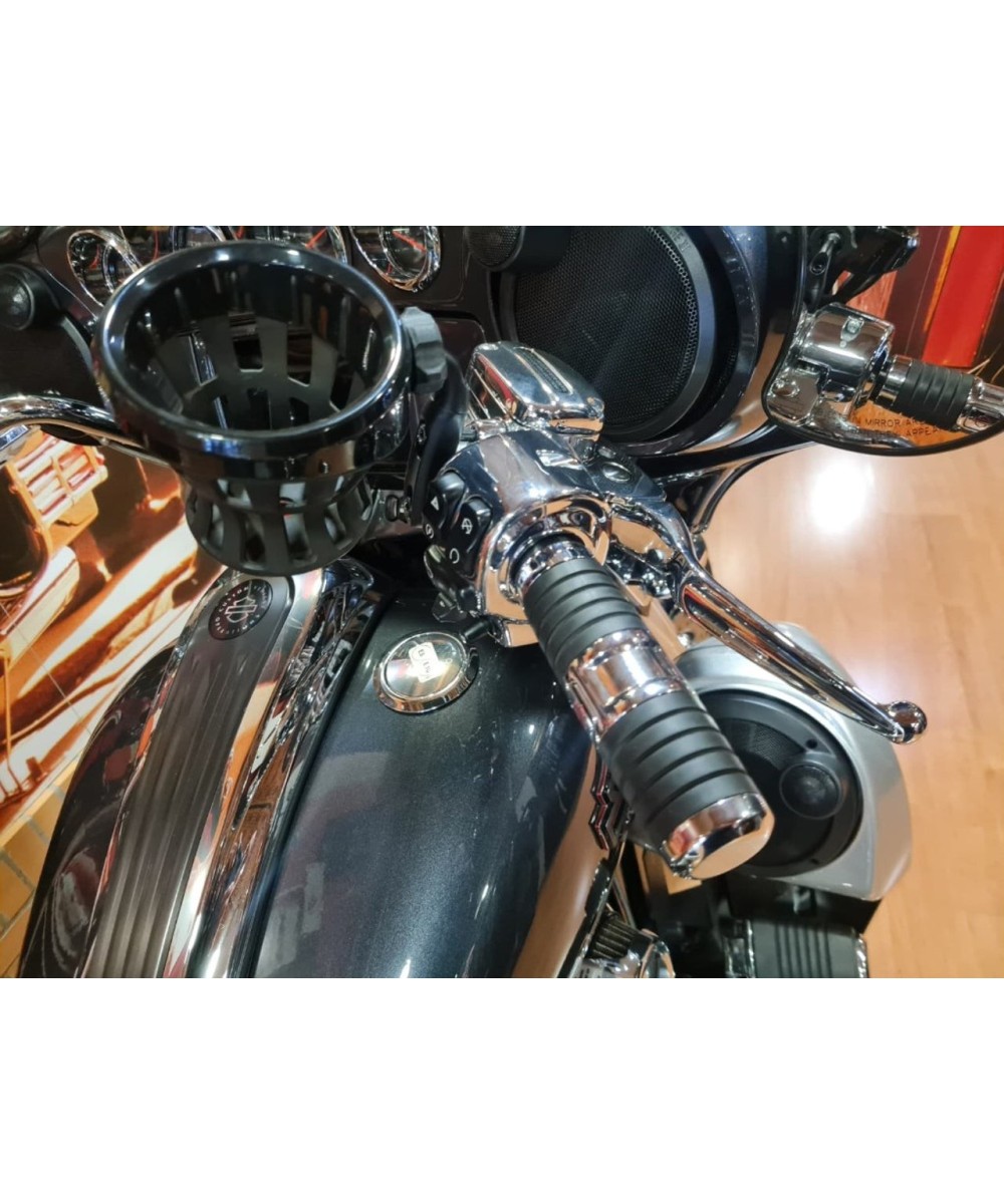 HARLEY DAVIDSON CVO Street Glide en Siebla