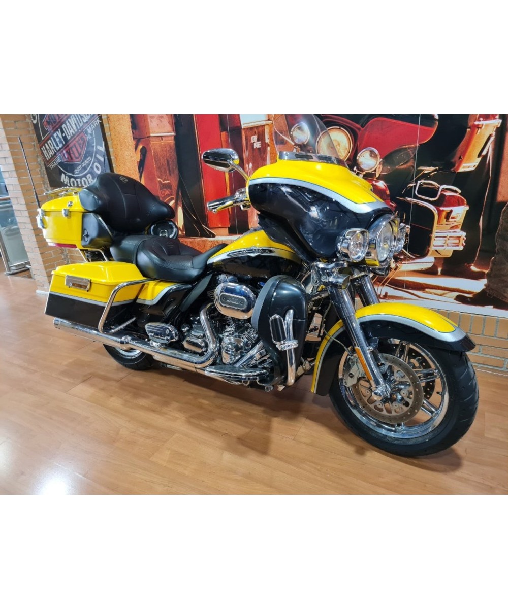 Harley‑Davidson Electra Glide CVO Screamin Eagle 2013 | 53.317 km | 19.990€