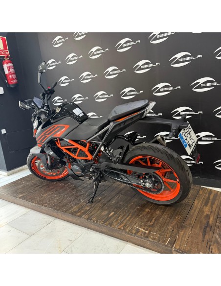 KTM 125 Duke 2023 | 11.359 km