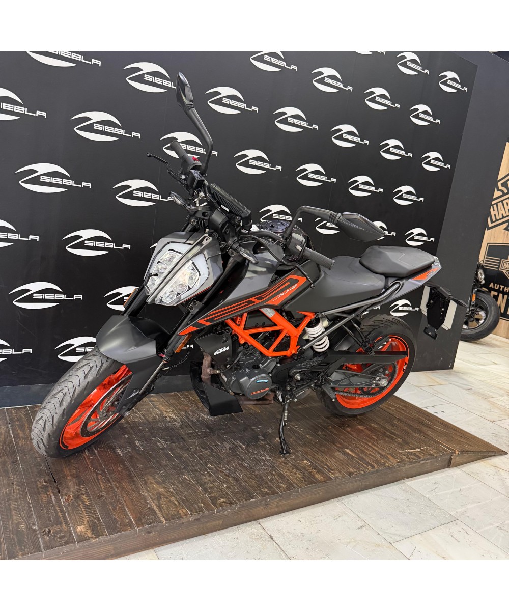 KTM 125 Duke 2023 | 11.359 km