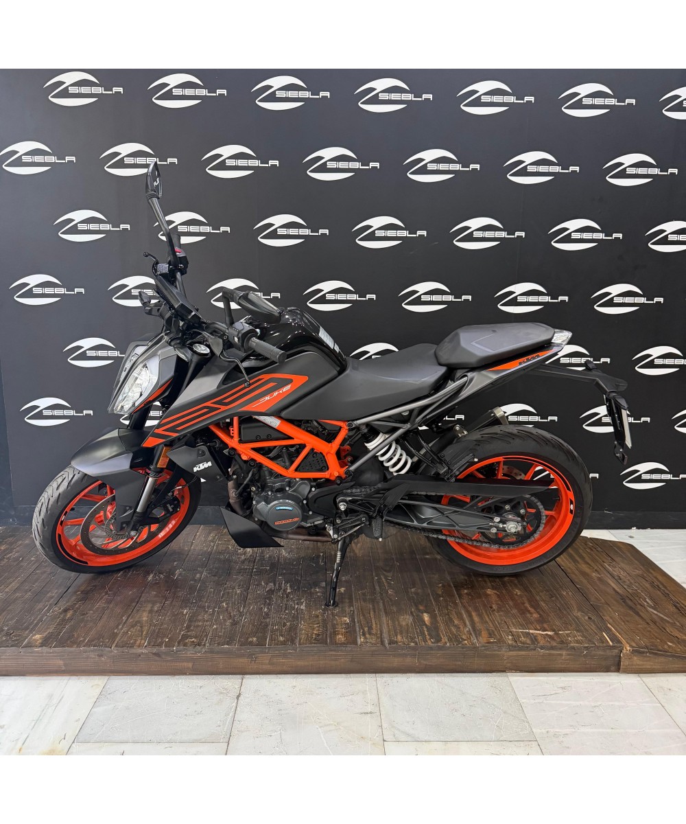 KTM 125 Duke 2023 | 11.359 km