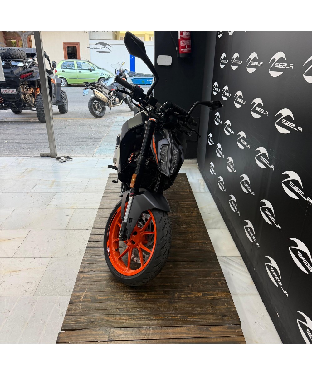 KTM 125 Duke 2023 | 11.359 km