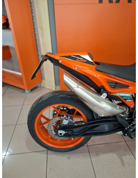 KTM 890 Duke GP 2022 | 12.865 km