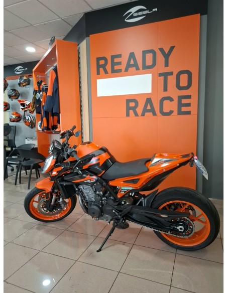 KTM 890 Duke GP 2022 | 12.865 km