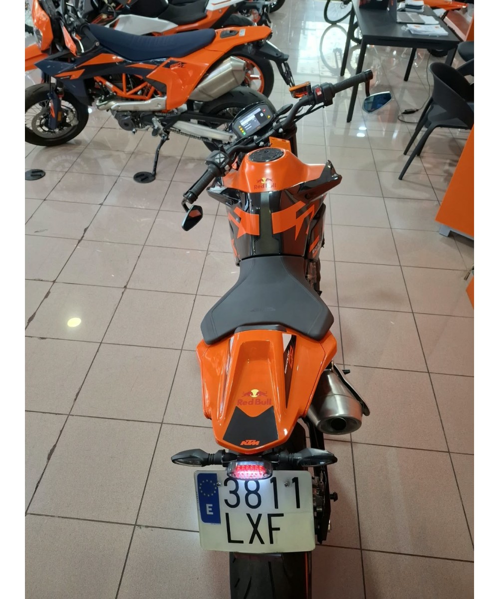 KTM 890 Duke GP 2022 | 12.865 km