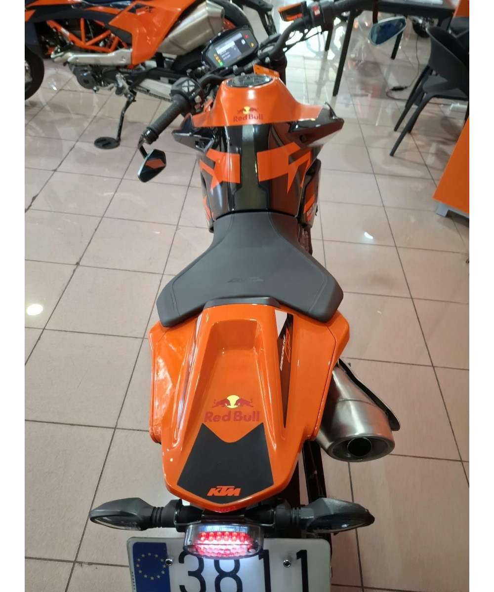 KTM 890 Duke GP 2022 | 12.865 km