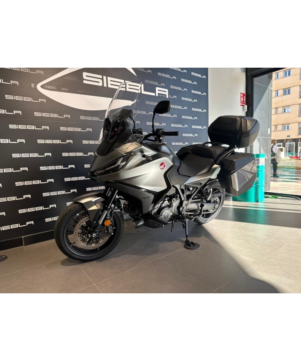 Honda NT1100 DCT | 9.000 km | Maletas originales | 13.500€ | Málaga