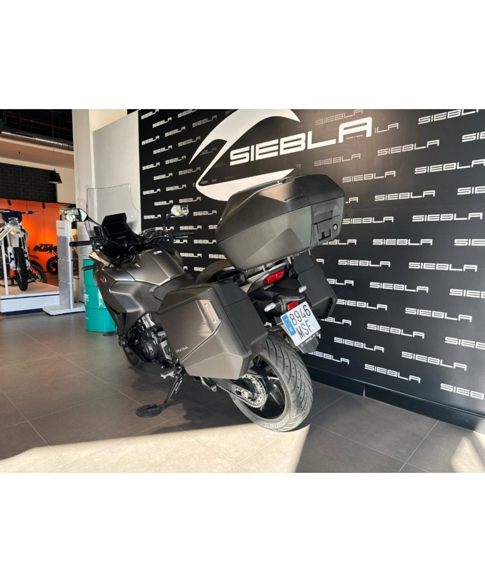 Honda NT1100 DCT | 9.000 km | Maletas originales | 13.500€ | Málaga