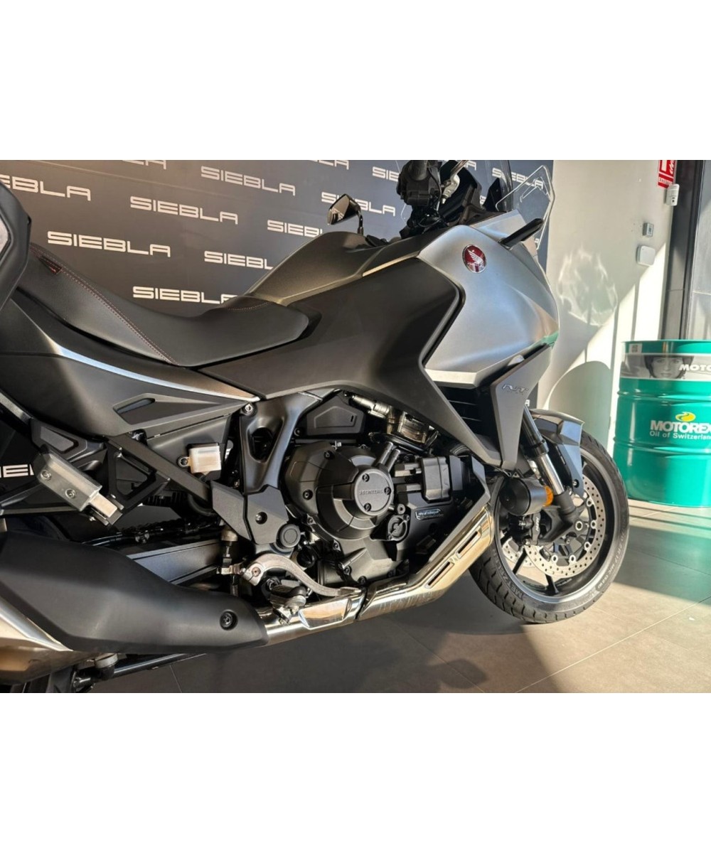 Honda NT1100 DCT | 9.000 km | Maletas originales | 13.500€ | Málaga