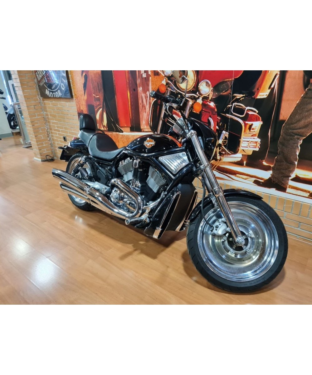 Harley‑Davidson VRSC V‑Rod 2004 | 30.070 km | 9.990€