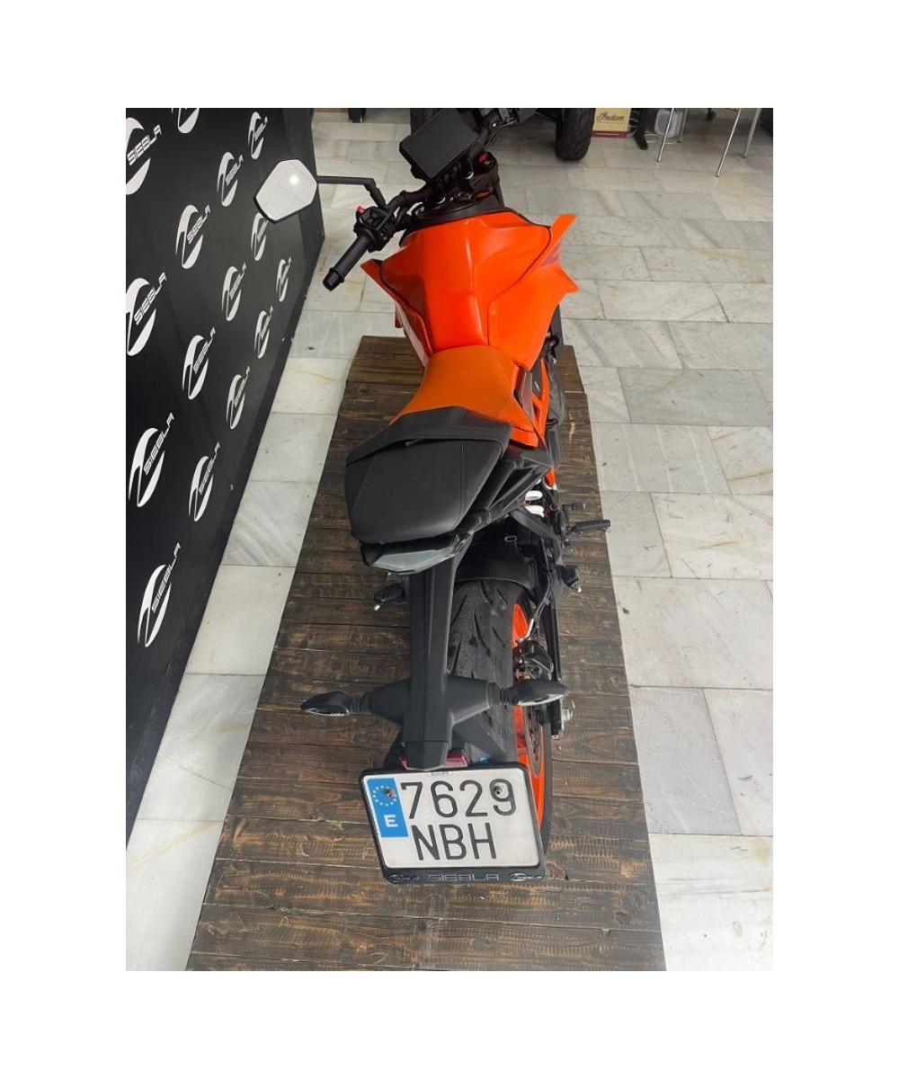 KTM 390 Duke 2025 | 9.526 km | Seminueva | 4.799€