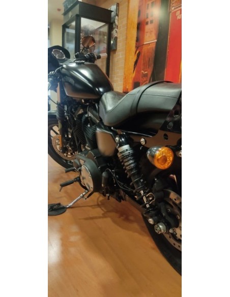 HARLEY DAVIDSON Sportster 883 Iron en Siebla