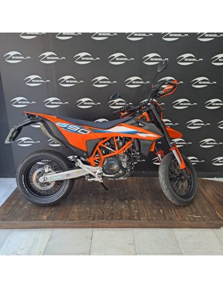 KTM 690 SMC‑R 2024 en Marbella | 8.095 km | 9.499€ | Garantía 2027