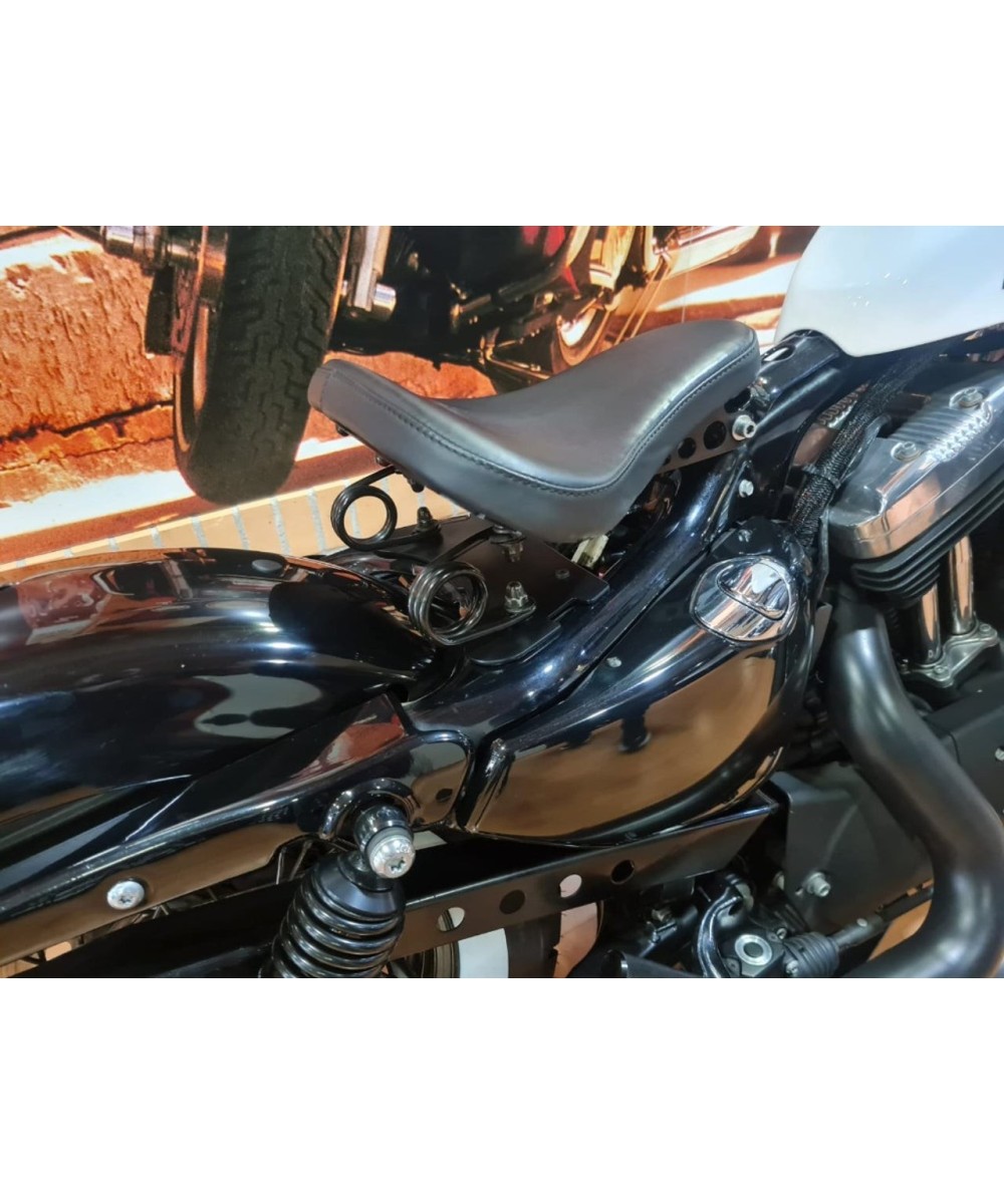 Harley-Davidson Forty-Eight 2015 | 37.950 km | Preparada | 12.490€