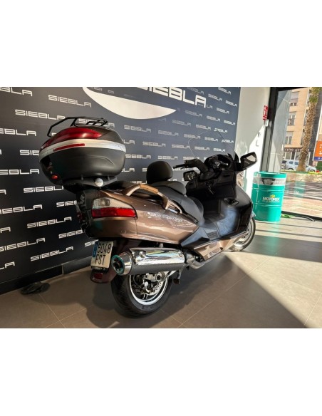 Suzuki Burgman 650 Executive 2007 | 70.241 km | Distintivo C | 3.700€