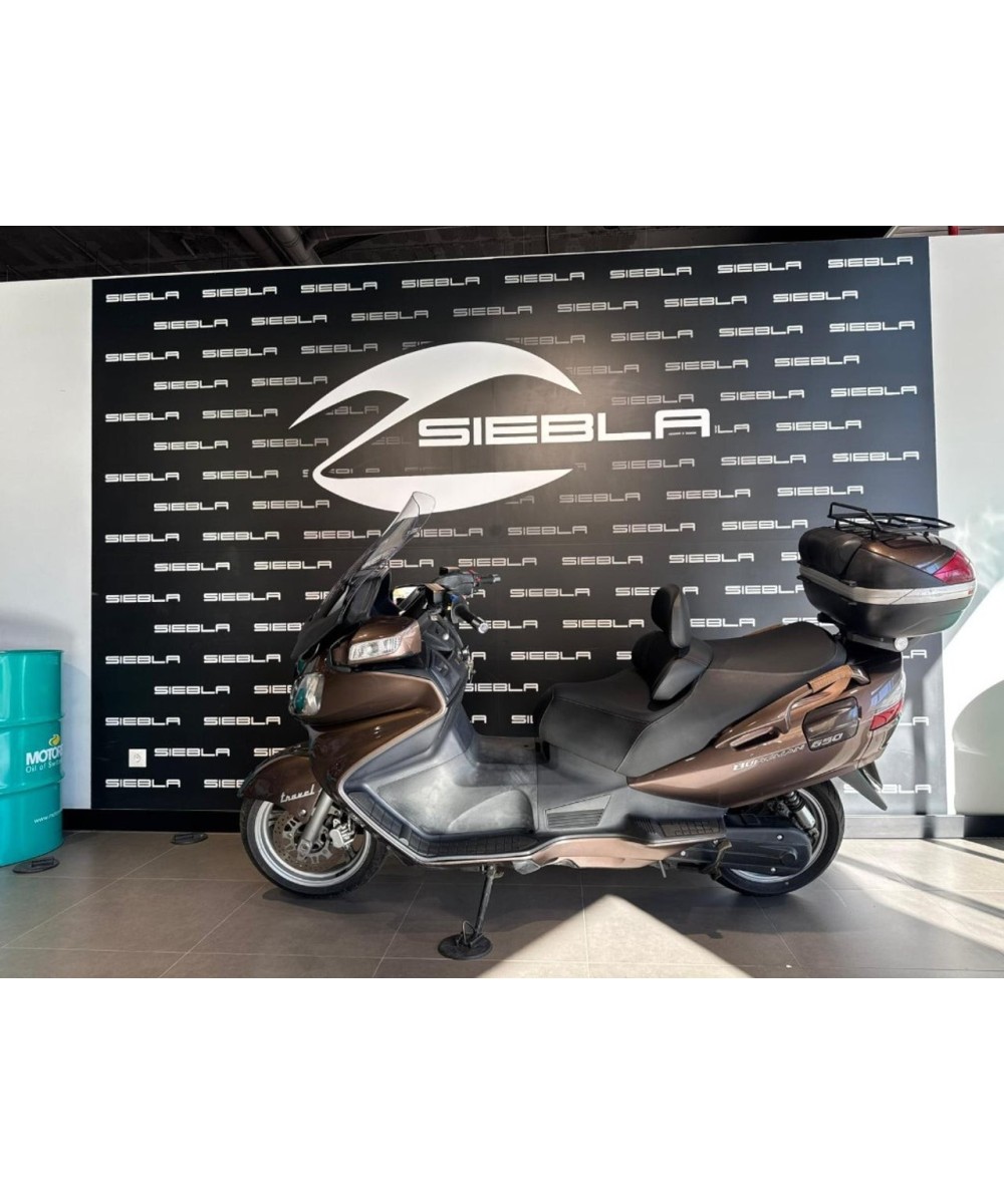 Suzuki Burgman 650 Executive 2007 | 70.241 km | Distintivo C | 3.700€
