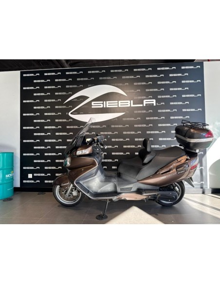 Suzuki Burgman 650 Executive 2007 | 70.241 km | Distintivo C | 3.700€